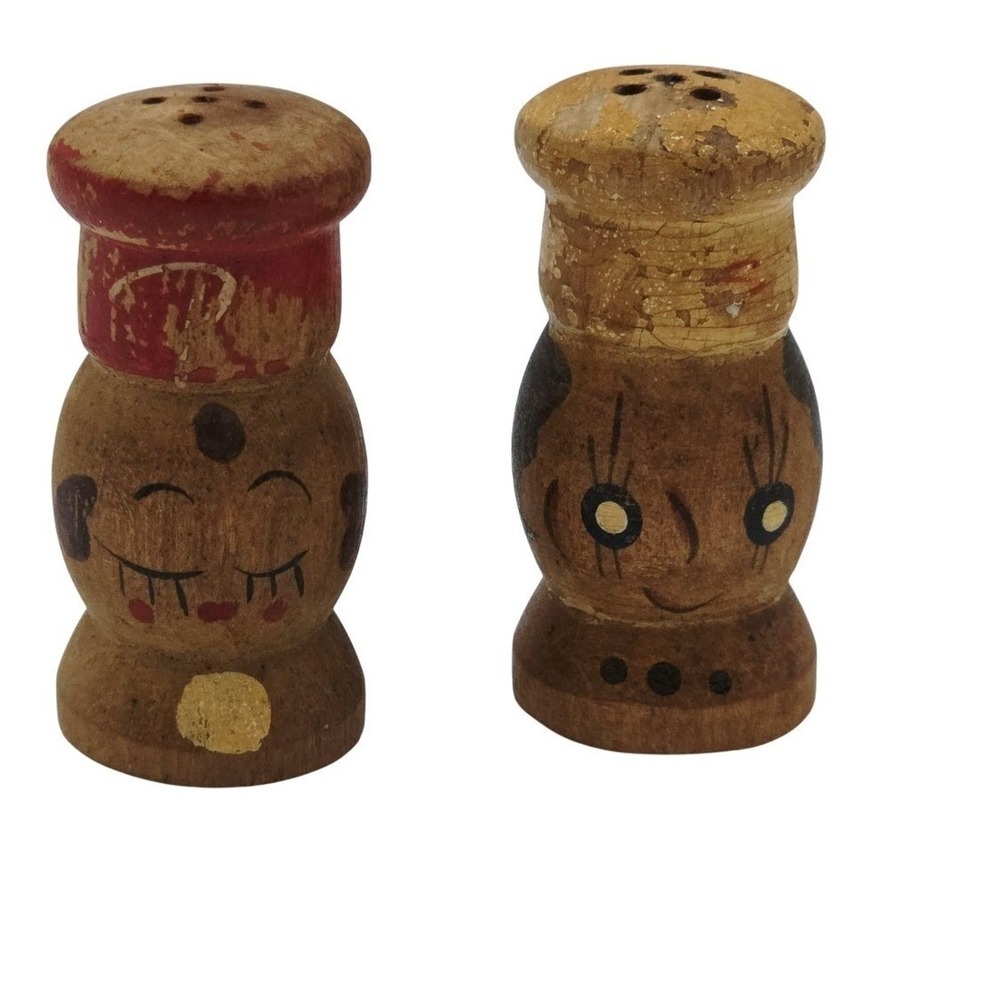 Vintage Wooden Salt and Pepper Shakers Hand Painted Folk Art Faces Brown Red